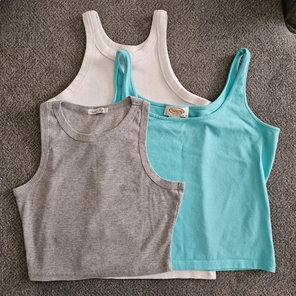 Lot of 3 Sleeveless Tank Tops Womens S Ribbed Crop Bundle Cotton Summer Basics - Picture 2 of 8